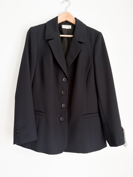 Vintage Jackets & Blazers - Vintage AGMIR Classic Black Women's Blazer, Size M - Made in Europe